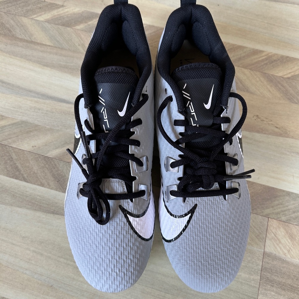 Nike VAPOR Football Cleats